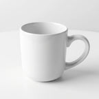 Kaffeetasse aus weißem Steinzeug (einfarbig) – 13 oz / 369 ml
